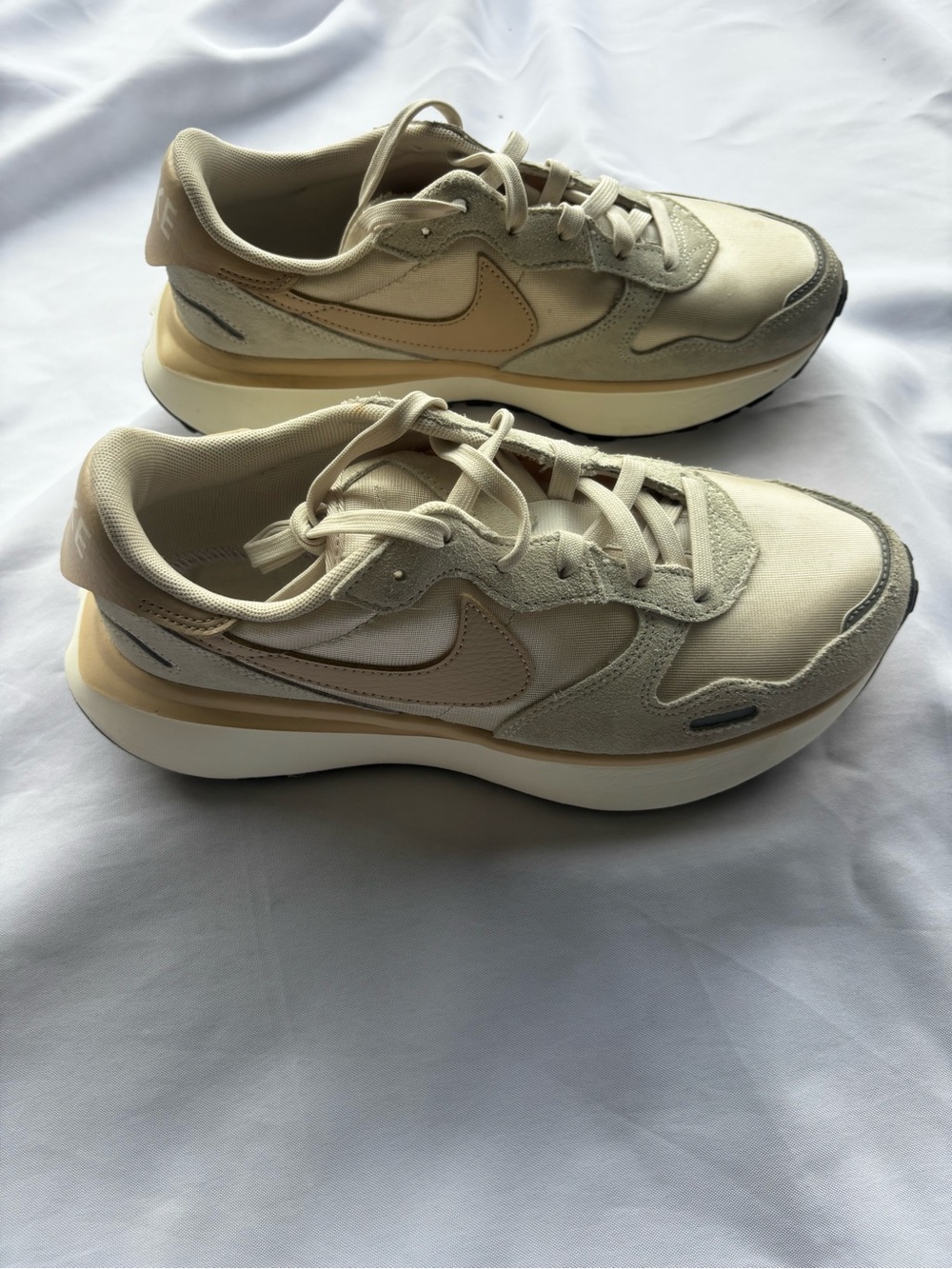 Nike Phoenix Waffle Light Orewood Brown Women’s Sneakers FD2196-104 (US) 9